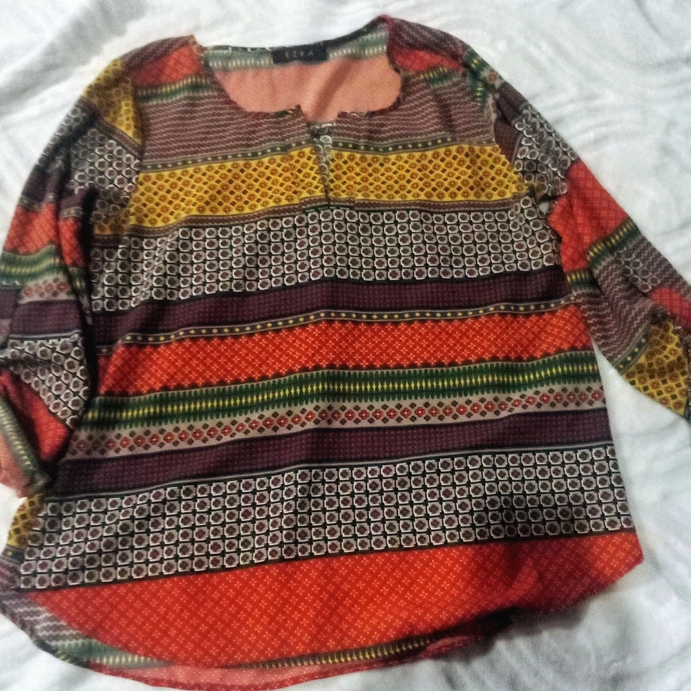 EZRA dressy top